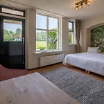 Bed & Bos De 14 Sterren 3*