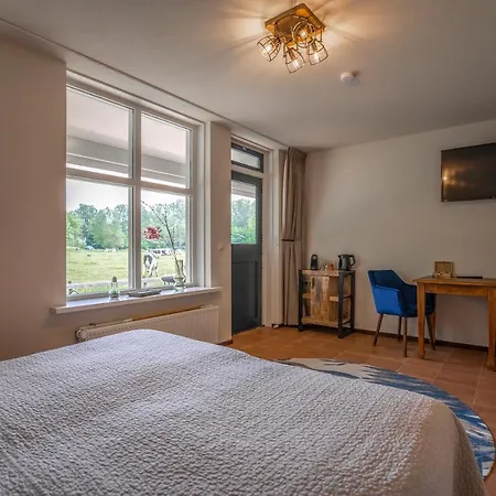 מלון Bed & Bos De 14 Sterren