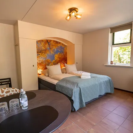 Hotel Bed & Bos De 14 Sterren 3*