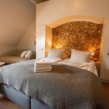 Bed & Bos De 14 Sterren Den Burg