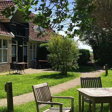 מלון Bed & Bos De 14 Sterren דה בורג