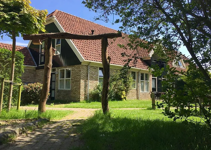 Bed & Bos De 14 Sterren 호텔 3*