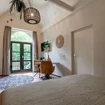 Bed & Bos De 14 Sterren Отель 3*