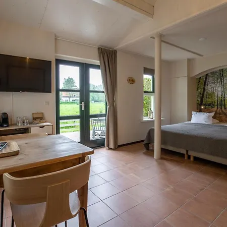 Bed & Bos De 14 Sterren 3*