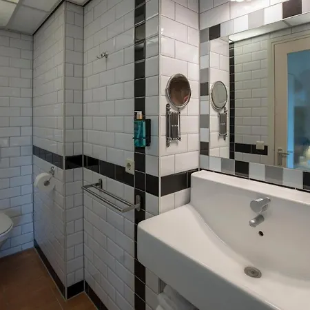 Hotel Bed & Bos De 14 Sterren 3*