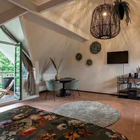 Bed & Bos De 14 Sterren