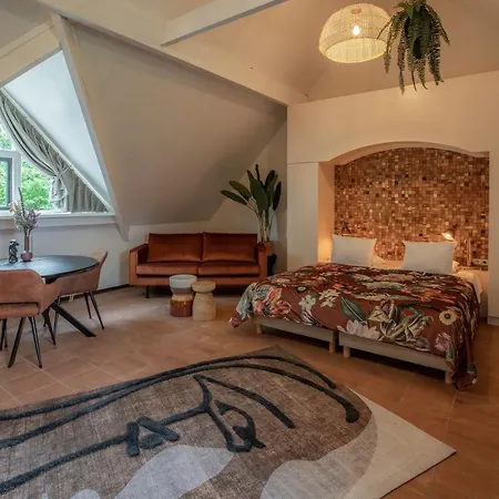 Bed & Bos De 14 Sterren 3*